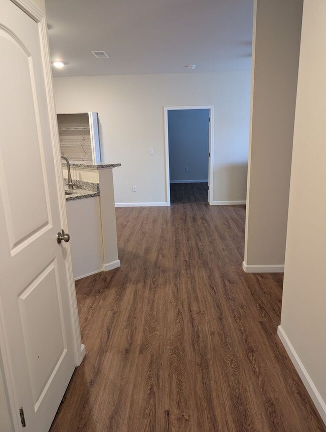 Photo - 117 Harmony Mdws Ct