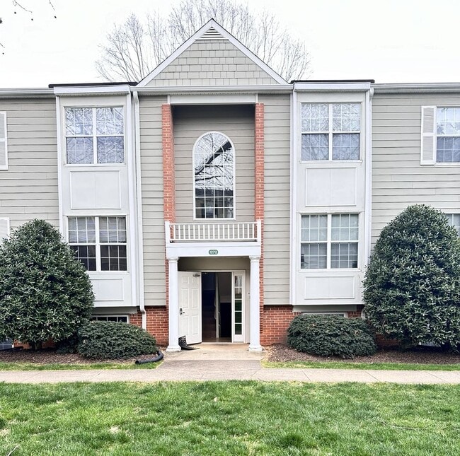 Photo - 1272 Villa Ln