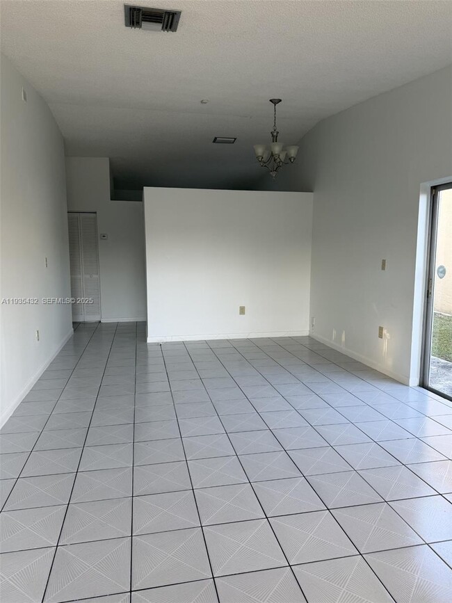 Photo - 16227 SW 305th St