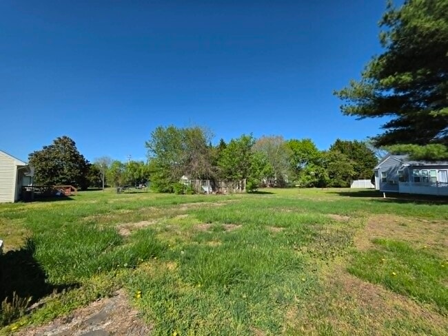 Photo - 1405 Bantry Ln