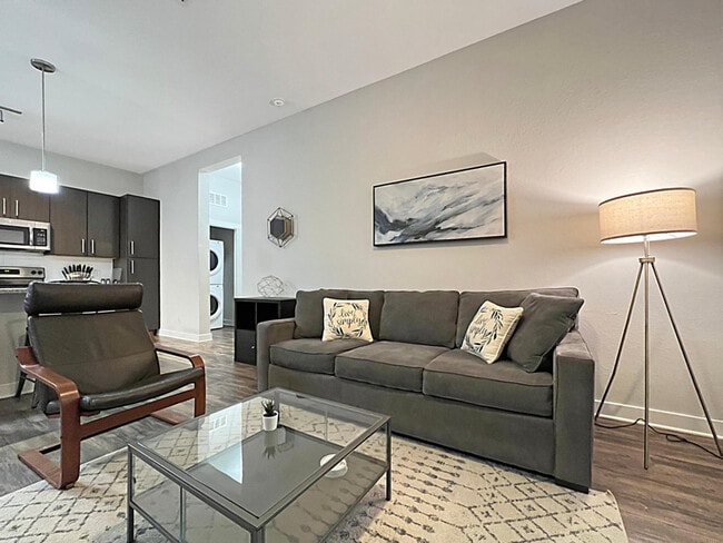 Photo - 2615 N Grady Ave Unidad ID1050934P