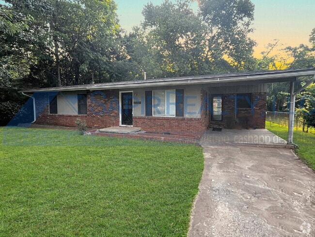 Building Photo - 2030 Austin Dr Rental