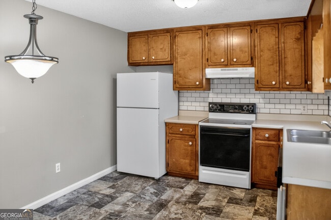 Photo - 1965 Karen Cir