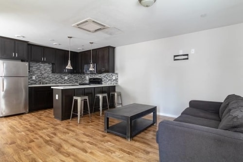 Photo - Giang & Tiang Apartments