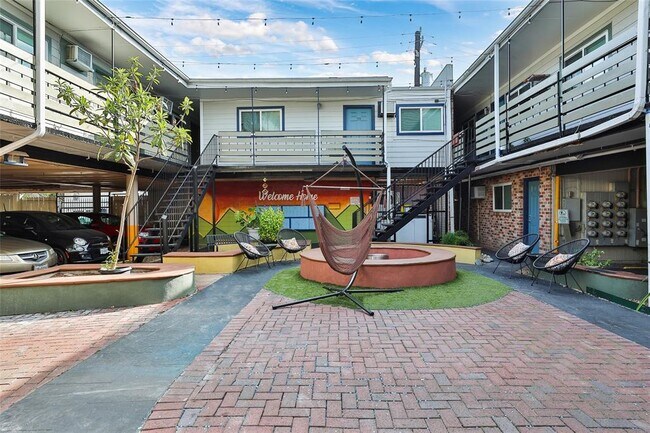 Photo - 1840 Richmond Ave. Unit 13