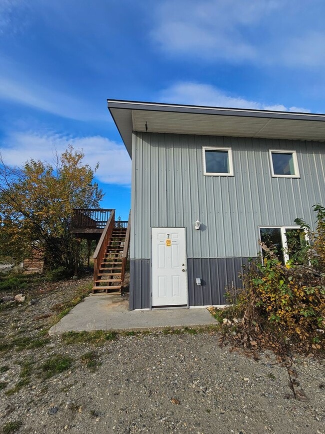 Photo - 1050 Deere St Unit 1050 Apartment