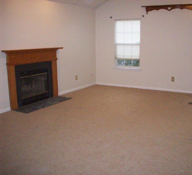 Photo - 312 Tharpe Dr