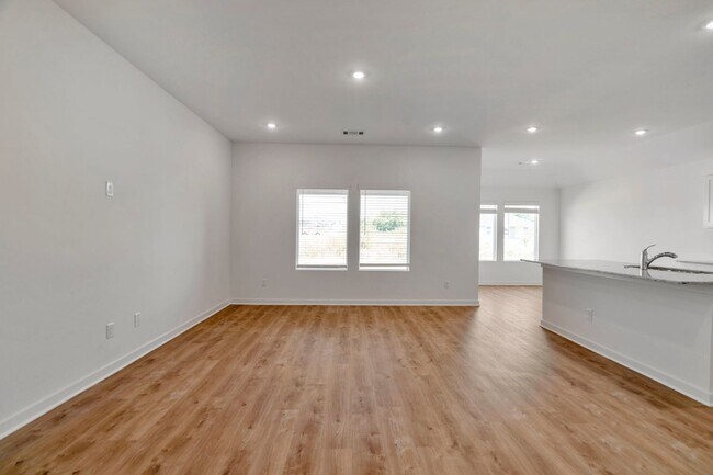 Photo - Brand-New 4 Bedroom Home in Prairie Grove!...