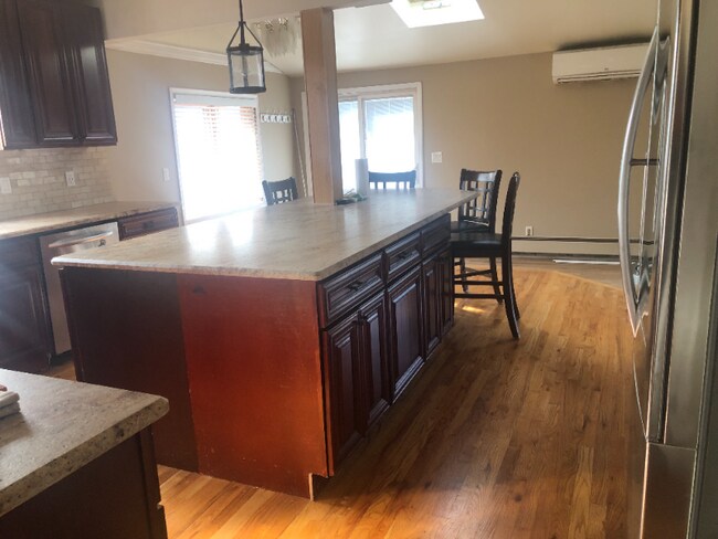 Photo - 76 Cornwell Ave Unit 1