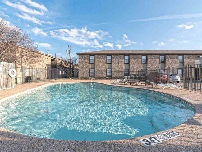 Photo - 1421 S 12th St Unit A