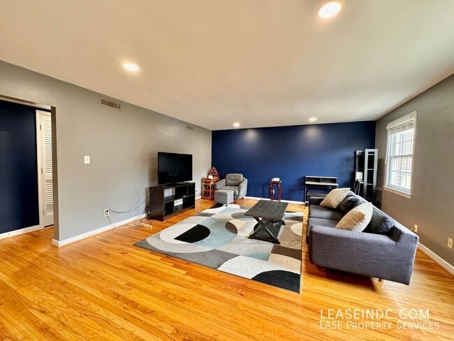 Photo - 8203 Grubb Rd Unit #G-202