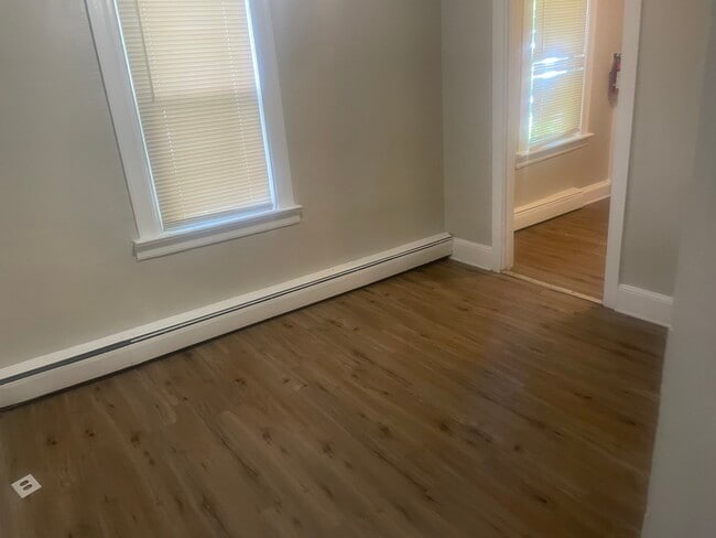 Photo - 406 Fisher Ave Unit 1st Floor Apartment