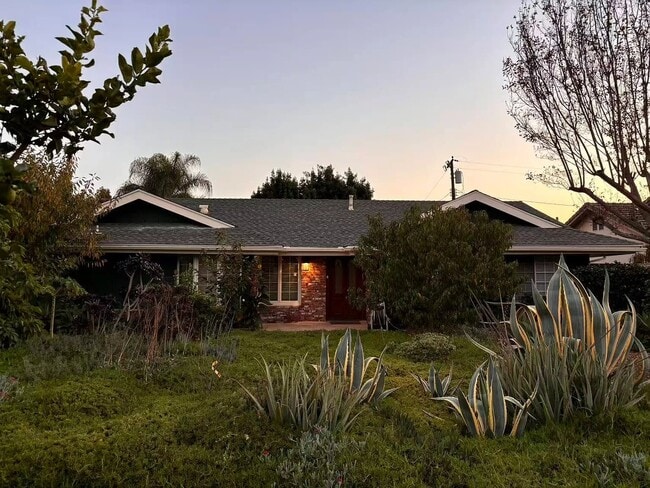 Photo - 848 E Northridge Ave