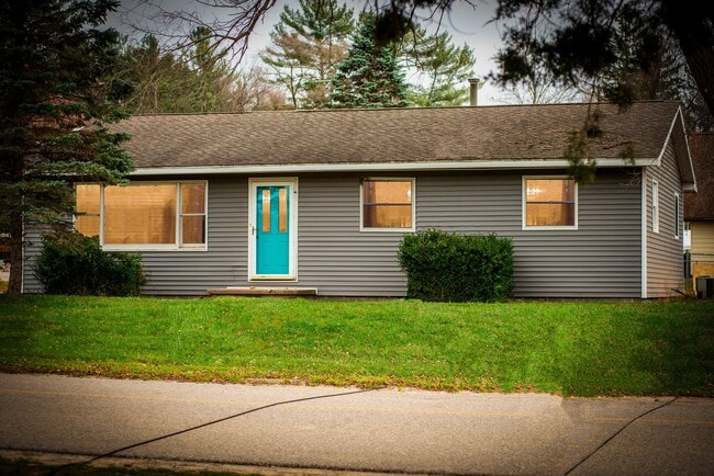 Photo - 351 W Center St