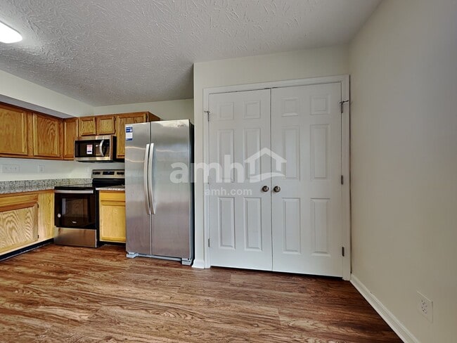 Photo - 781 Ackerly Dr