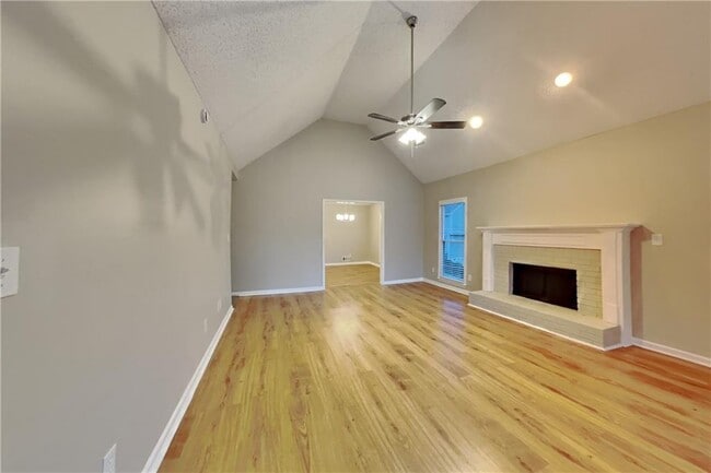 Photo - 291 Abbington Way