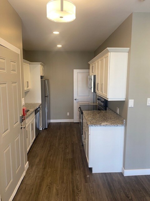 Photo - 378 Wardlaw Ave