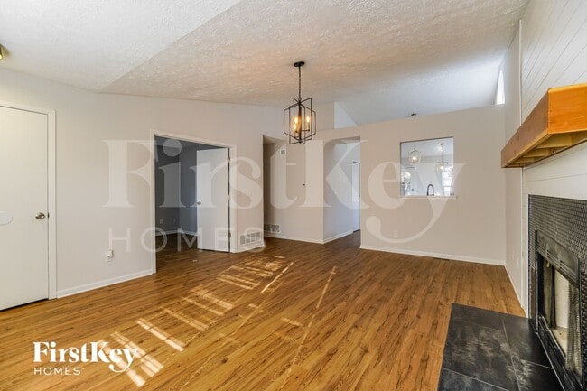 Photo - 2333 Hunterstown Dr