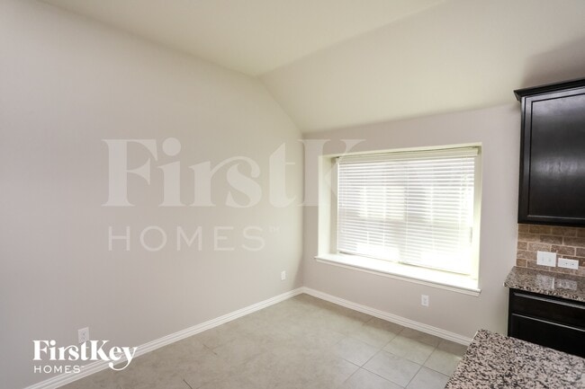 Photo - 14820 Rocky Face Ln