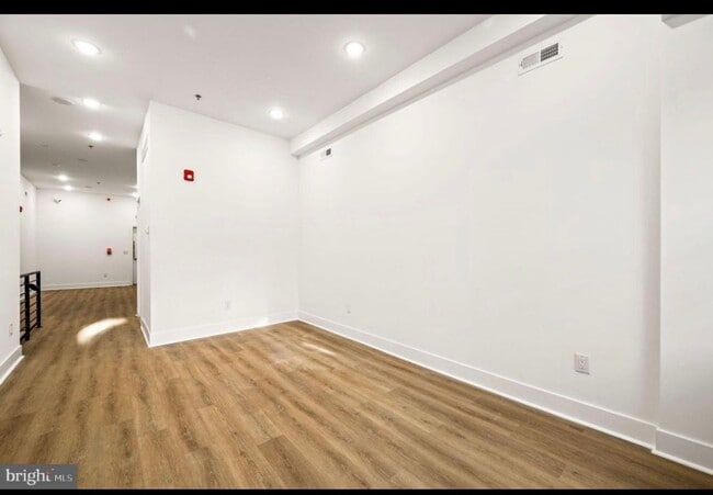 Photo - 2104 N 8th St Unit 1st floor