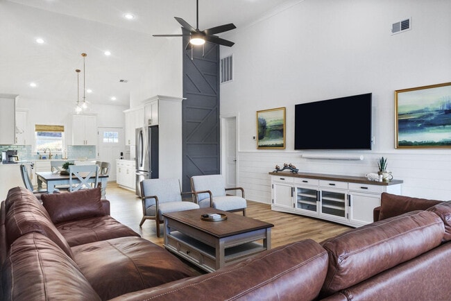 Photo - 93 Snyder Dr Unidad ID1302832P