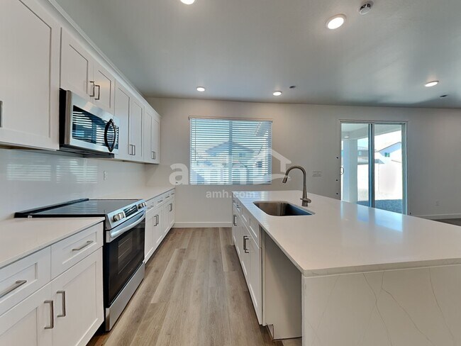 Photo - 9744 W Parkway Dr