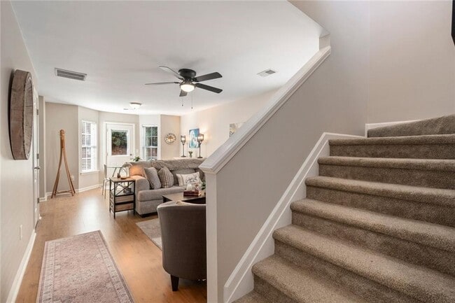 Photo - 226 Fox Creek Blvd