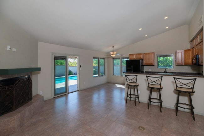 Photo - 14481 N Kings Way