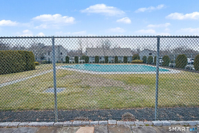 Photo - 156 Heatherwood Dr Unit 156