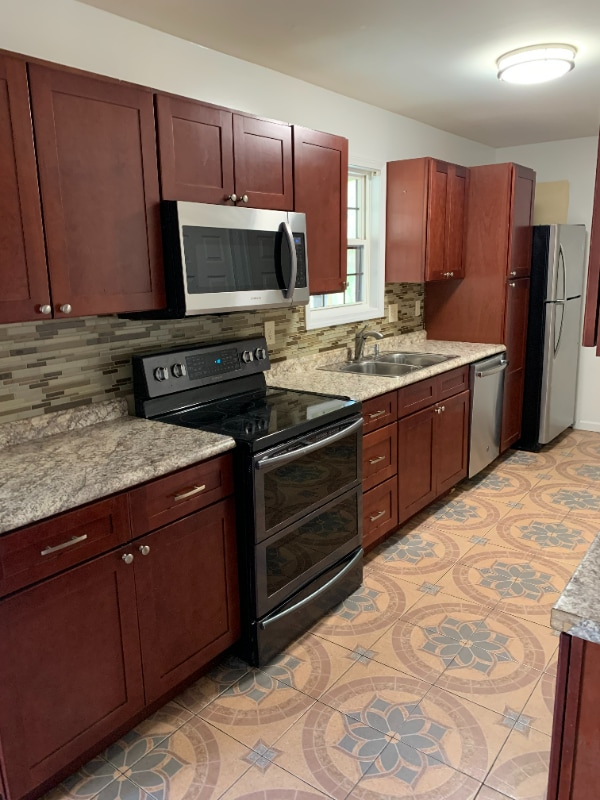 Photo - 720 Ohio Pike