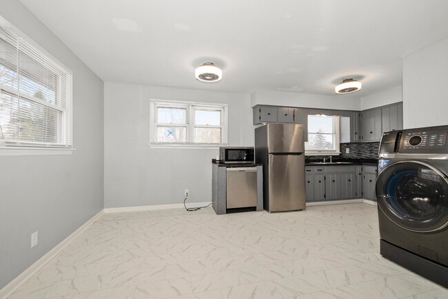 Photo - 8342 W Lincoln Hwy