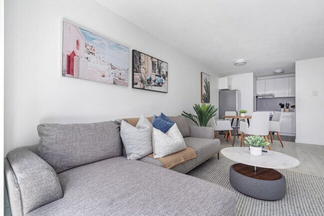 Photo - 1550 W 11th Ave Unit ID1051827P