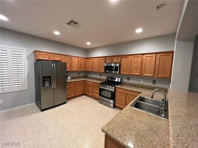 Building Photo - 2668 Dirleton Pl