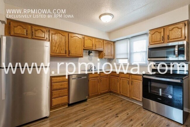 Photo - AFFORDABLE DUPLEX!! 2 Bedroom, 1 Bathroom ...