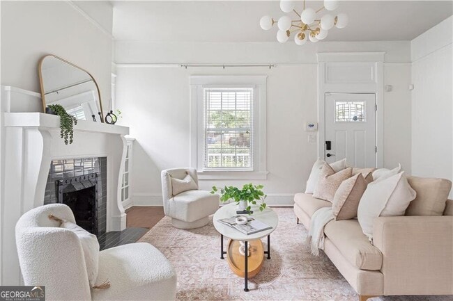 Photo - 1423 Fairbanks St SW