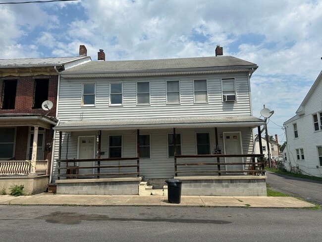 Photo - 213 N Grand St Unit 2nd floor