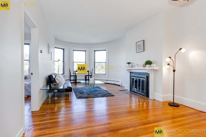 Photo - 910 Beacon St Unit 23