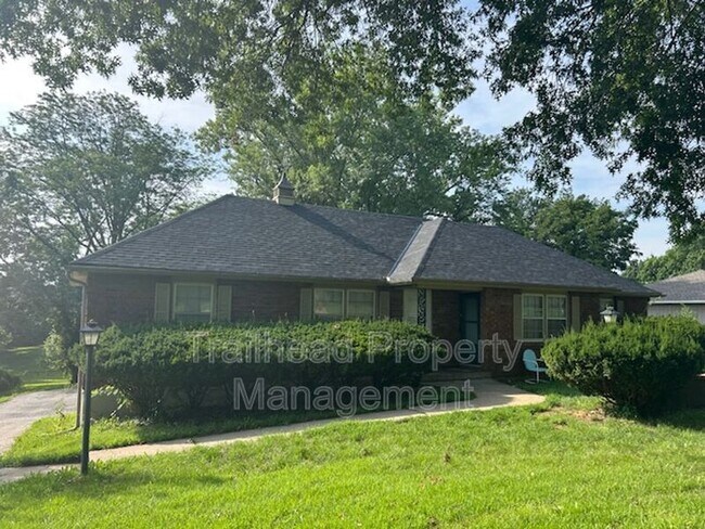 Photo - 1745 N 78th St Casa Adosada