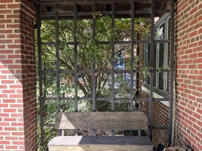 Photo - 1509 Gallatin St NW