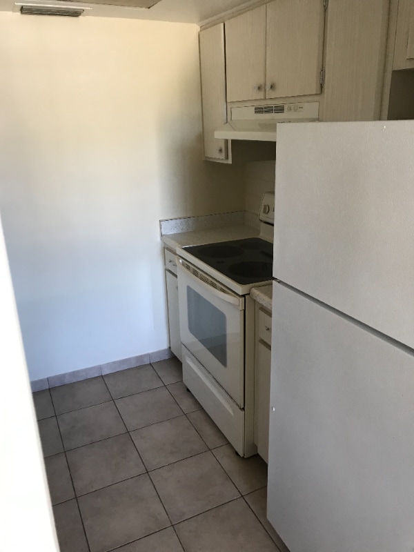 Photo - 411 S Nimbus Ave Unidad 3