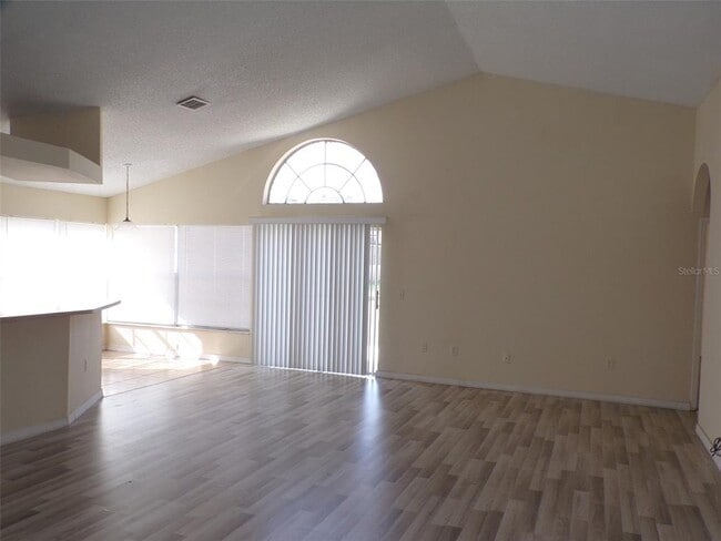 Photo - 2563 Davenport Cir