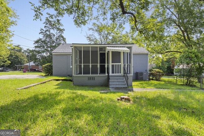 Photo - 3306 Guthrie Dr