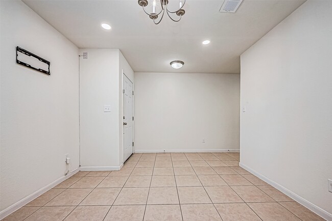 Photo - 18302 Mossy Creek Ln