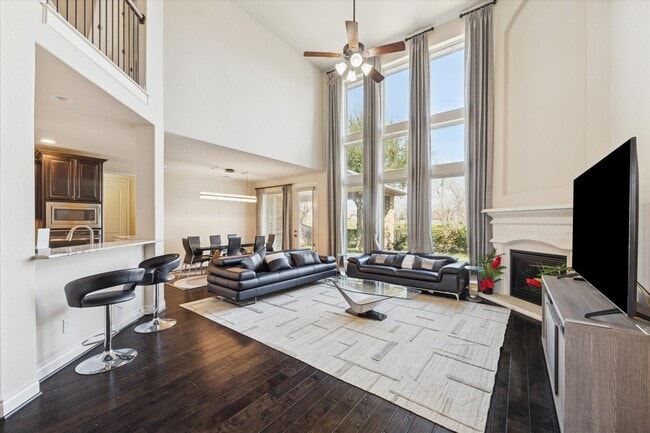 Photo - 3922 Pebble Heights Ln