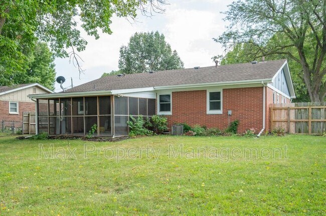 Photo - 5707 NW 66th Ave