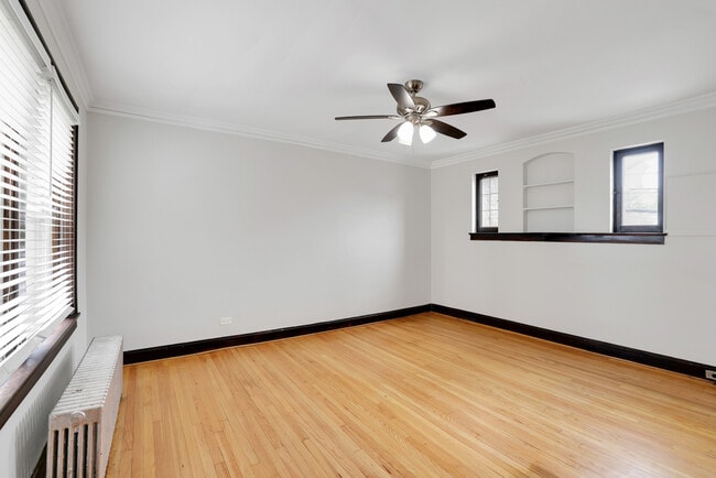 Photo - 5544 W Leland Ave Unit 1D