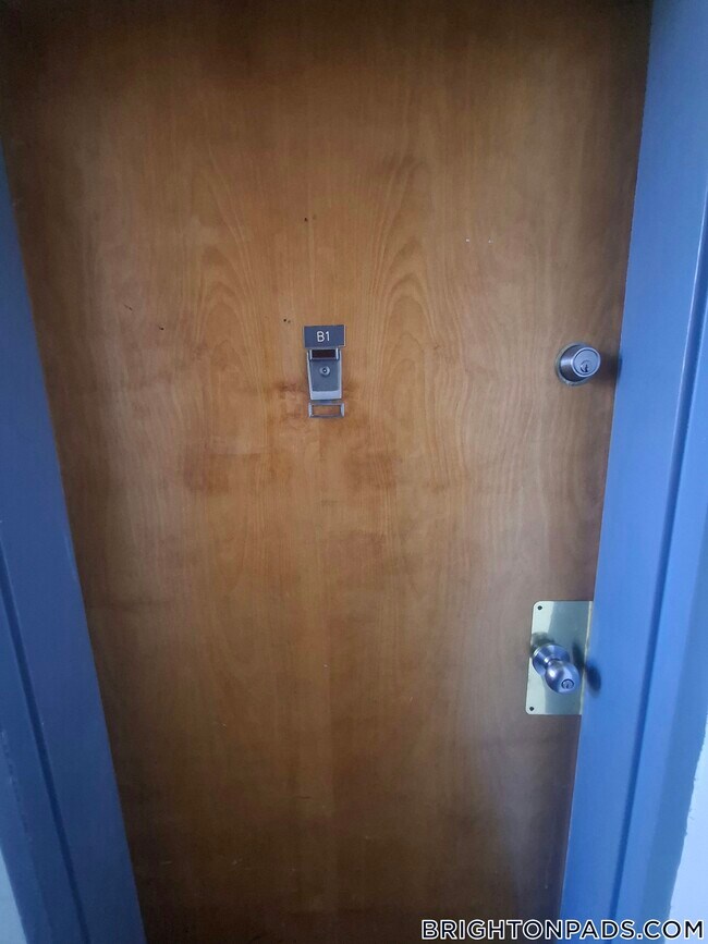 Photo - 148 N Beacon St Unit B1