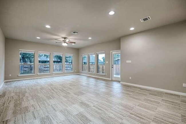 Photo - 113 San View Dr