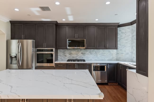 Photo - 5305 Bellingham Ave Unidad 103