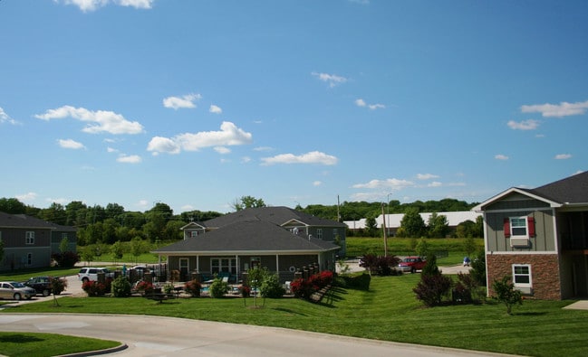 Overview of the Leasing Office & Pool - Remington Square